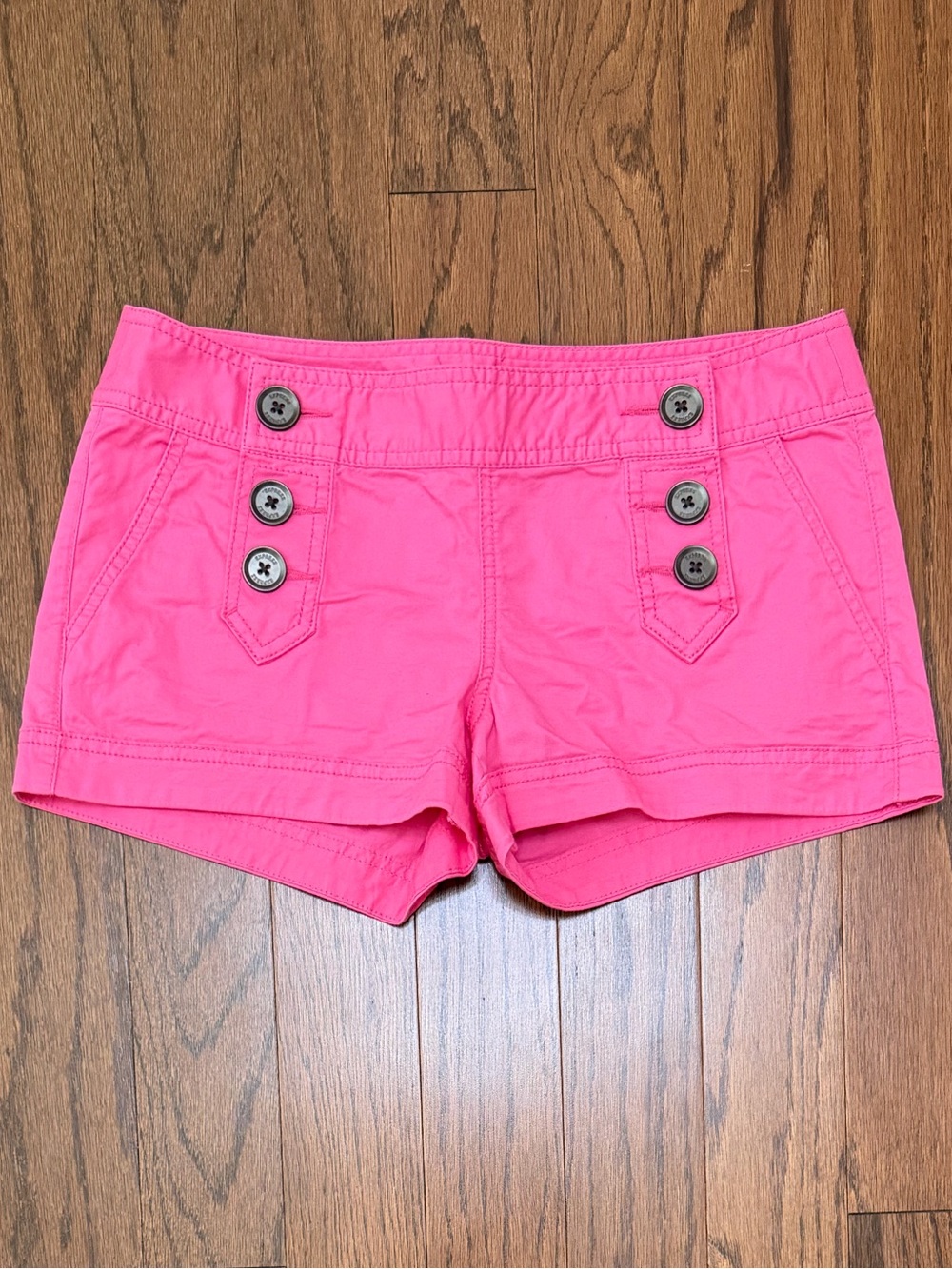 Express Hot Pink Low Rise Button-Accent 2.5” Shorts NWT